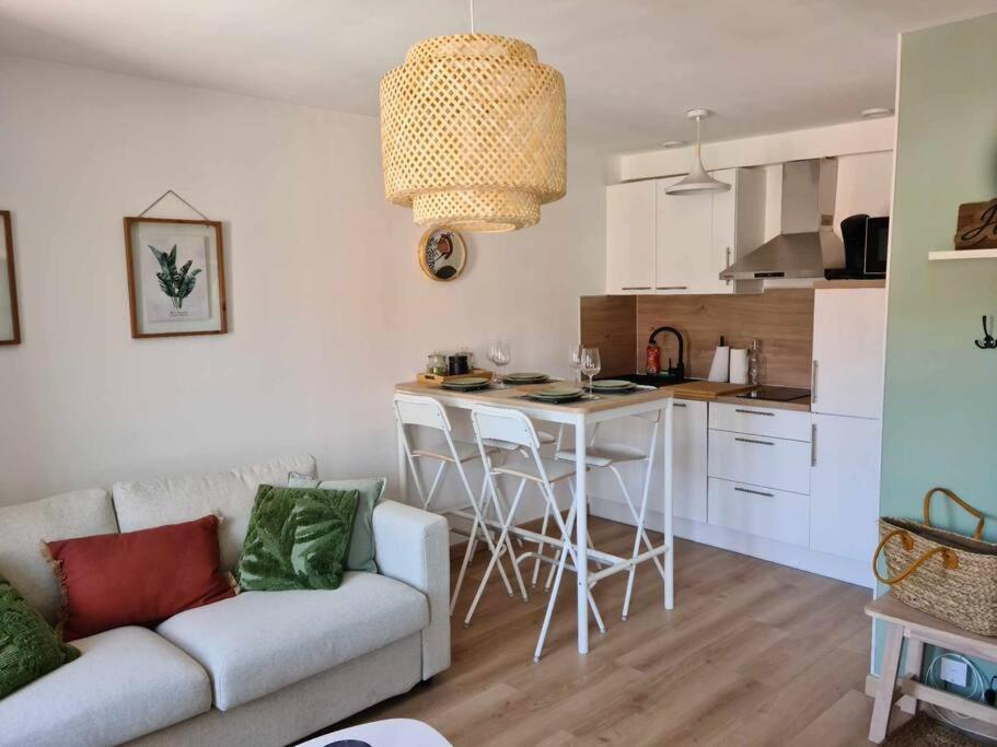 Les Coteaux De Mahe Appartement Tournon-sur-Rhone Buitenkant foto